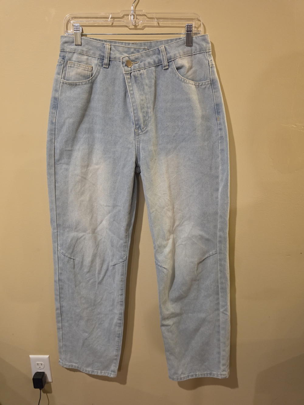 Shein Women's Light Wash Jeans - Classic Straight Fit